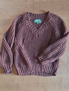 American Eagle Outfitters Chunky V-Neck Sweater in Rust Brown